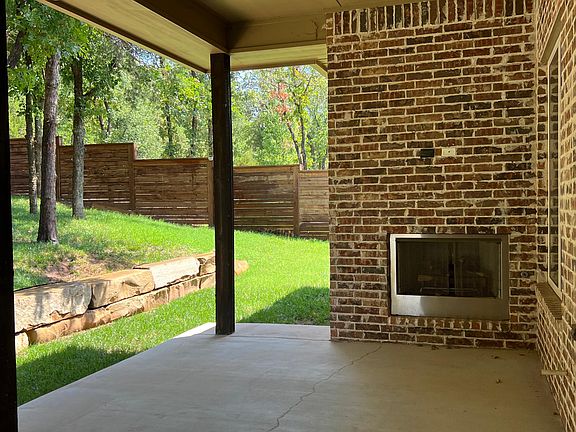 Fireplace/patio