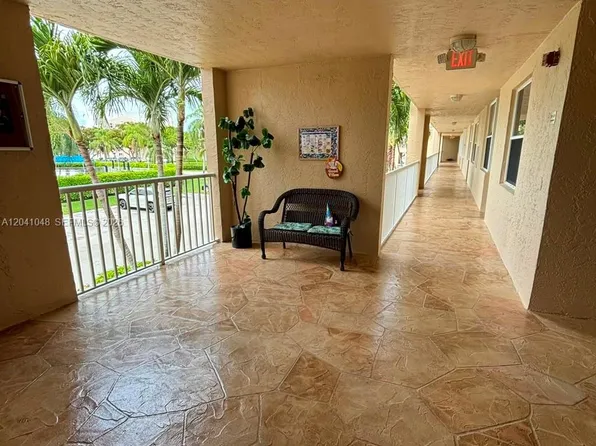 10160 NW 24th Pl APT 205, Fort Lauderdale, FL 33322