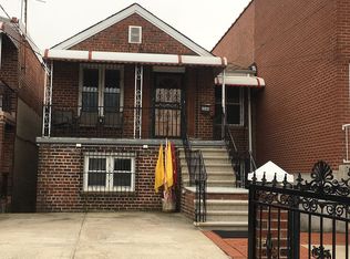 1066 Arnow Ave, Bronx, NY 10469