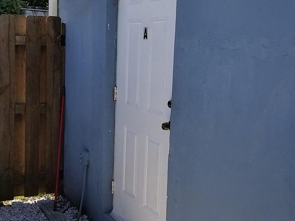 3rd image of 2166 NE 181st St