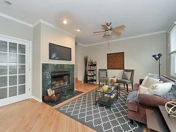 2nd image of 2825 N Wolcott Ave APT F