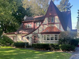 307 Colonial Ln, Algonac, MI 48001