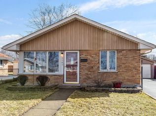 3141 Wallace Ave, Steger, IL 60475