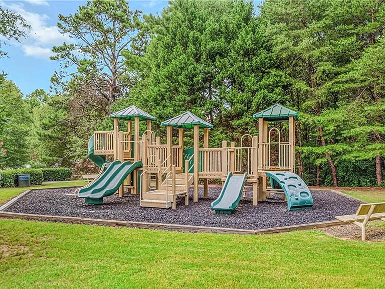 1807 Preserve Creek Way — Photo 31