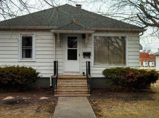 408 Lawrence St, Benton, IL 62812