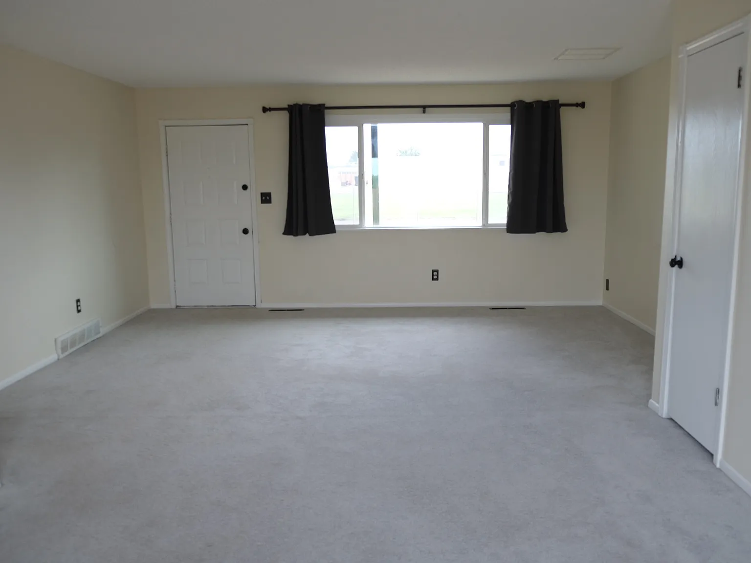 901 Elm Street - 1 — Photo 2