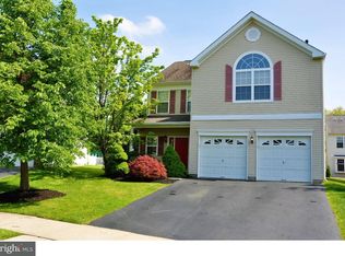 4 Pebble Pl, East Windsor, NJ 08520