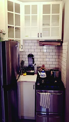 Rented by Harriet Brand, LREB | media 50