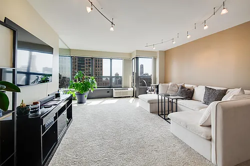 30 E Huron St Photo 1