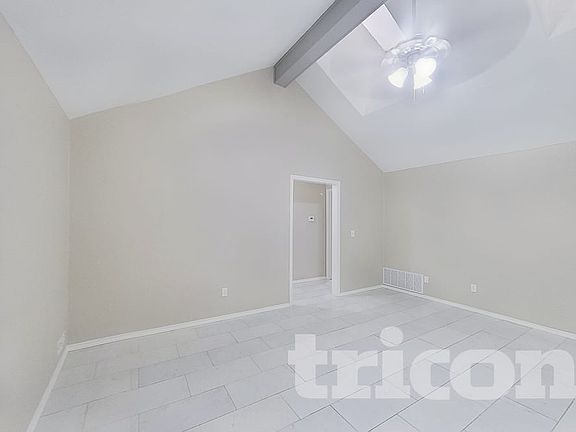 5th image of 3201 Chimneyrock Dr