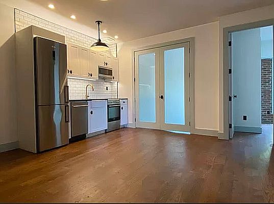 1st image of 19 Brooklyn Ave #3E
