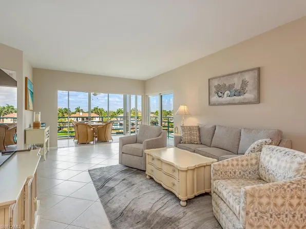 255 Park Shore DR #3-342, NAPLES, FL 34103