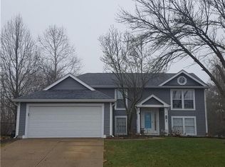 1565 Chase Blvd, Greenwood, IN 46142