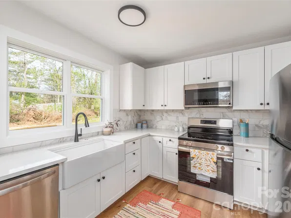 5 White Ave, Asheville, NC 28803