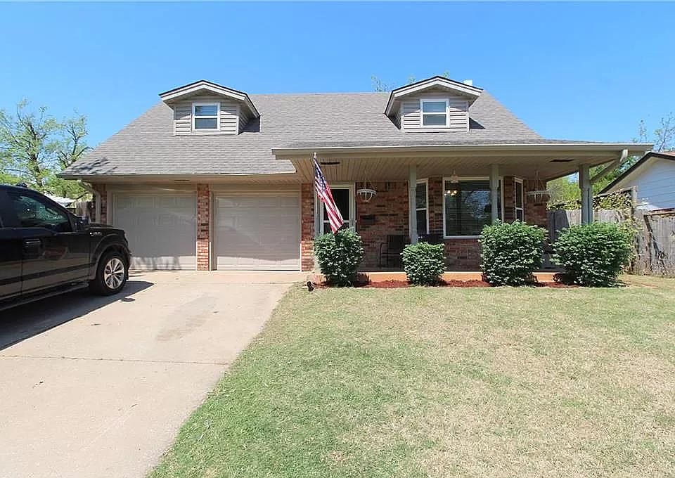1st image of 2410 Weatherford Dr
