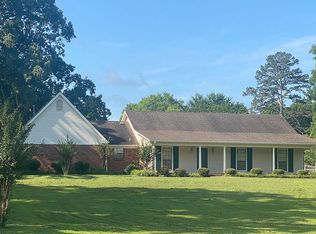 5015 Kay Brook Dr, Jackson, MS 39272