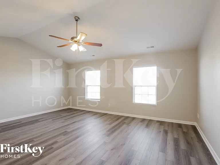 7421 Lamplighter Close Dr — Photo 9