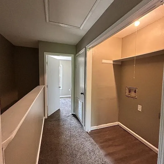 8225 Stern Ave #B — Photo 11