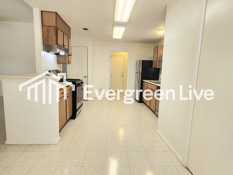2241 Zuni Ct — Photo 18