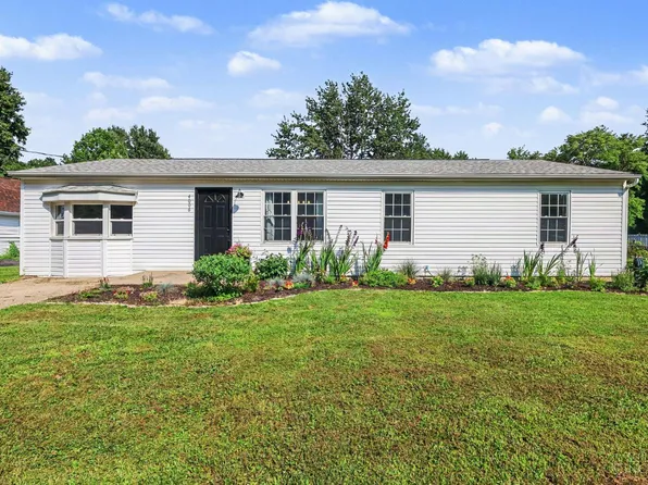 4006 Alexander Ln, Batavia, OH 45103