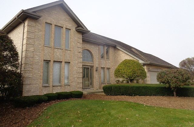 1st image of 9035 Kensington Way