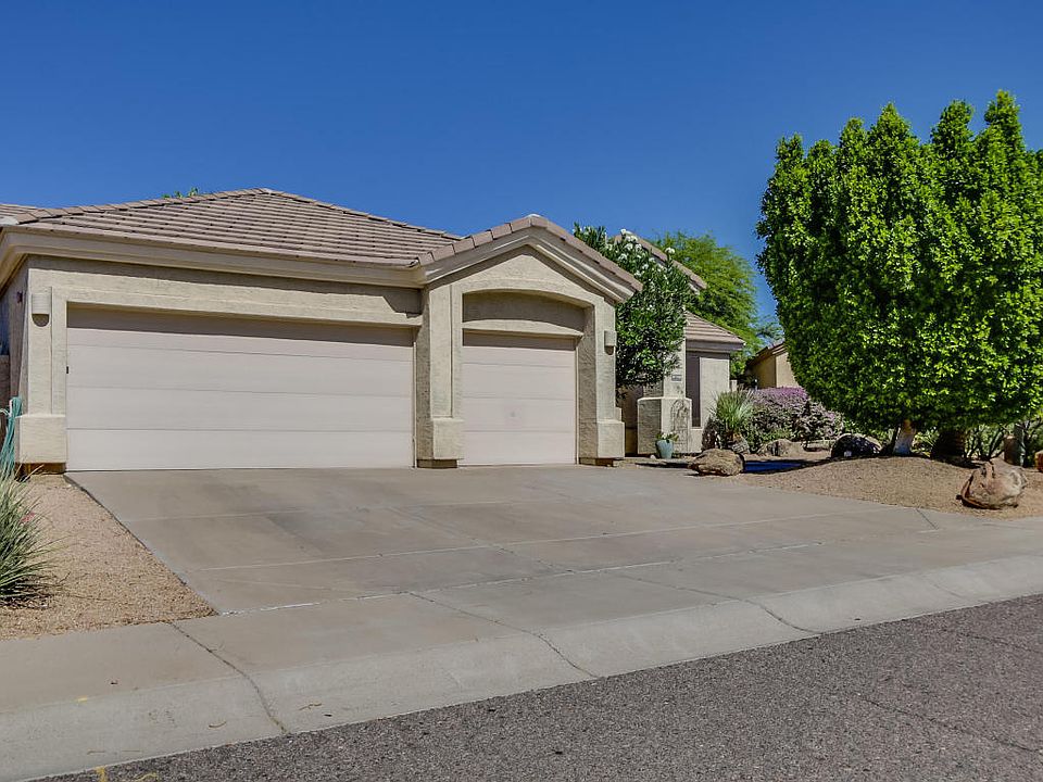 1st image of 21120 N 72nd Pl
