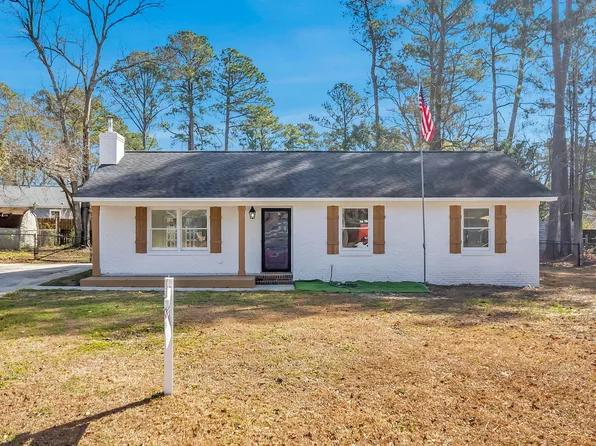 119 Meadowood Dr, Wilmington, NC 28411