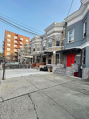 2nd image of 41-38 Ithaca St #2