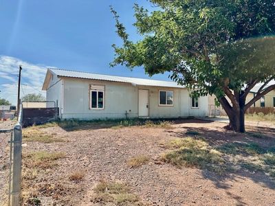 6 Malpais Ave, La Luz, NM, 88337
