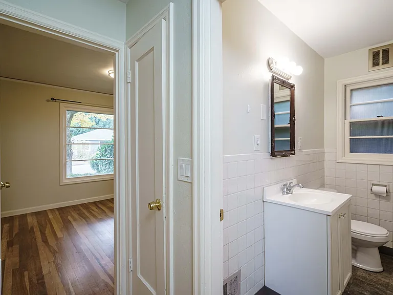 507 Beech St — Photo 11