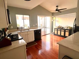 5827 N 8th Pl, Phoenix, AZ 85014