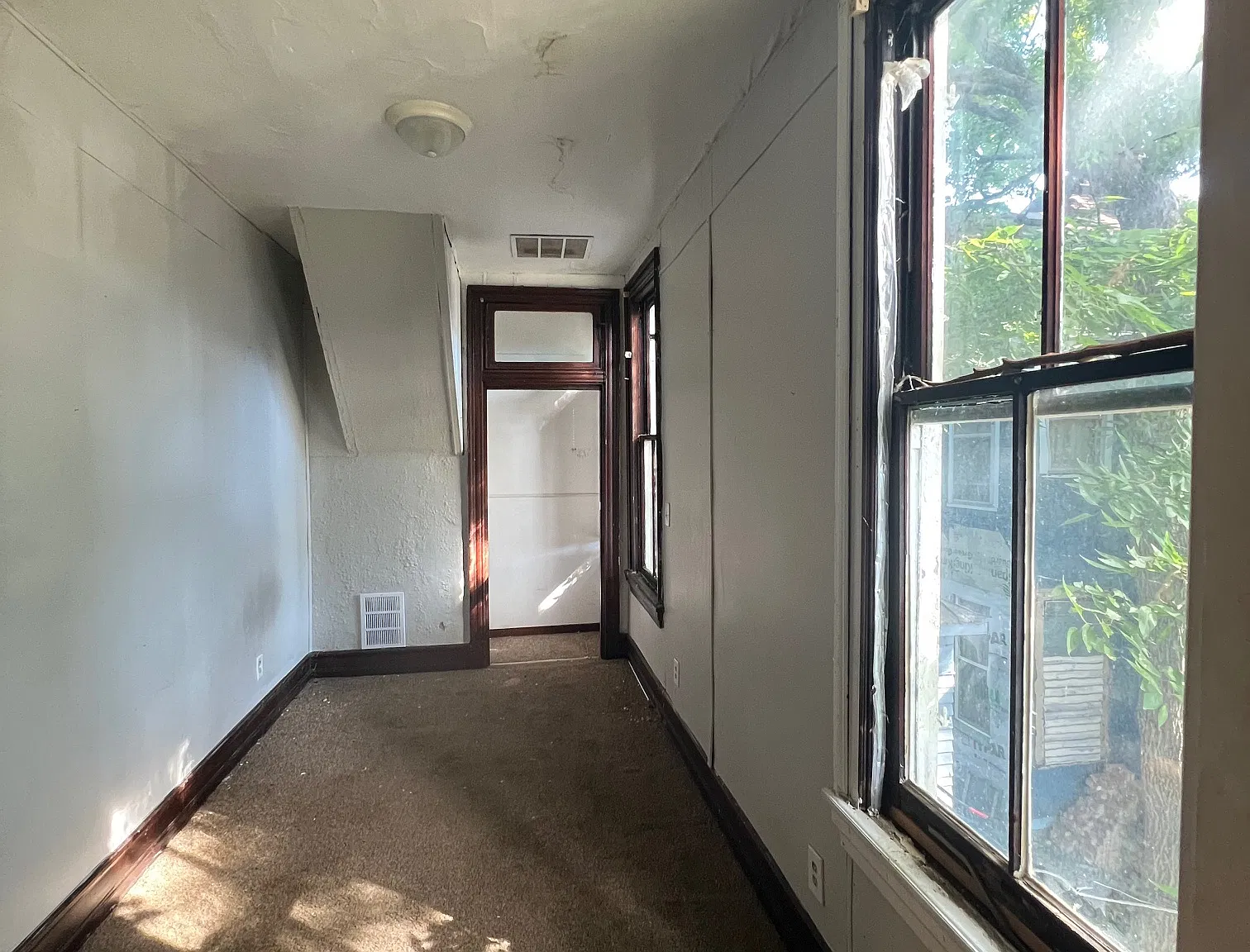 Studio, 500 sqft, $575 — Photo 4