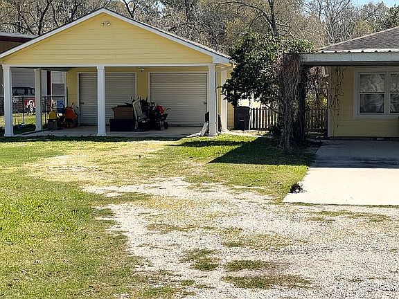 3rd image of 5602 Sjolander Rd