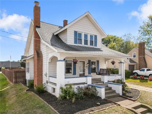 516 N Walnut St, Louisville, OH 44641