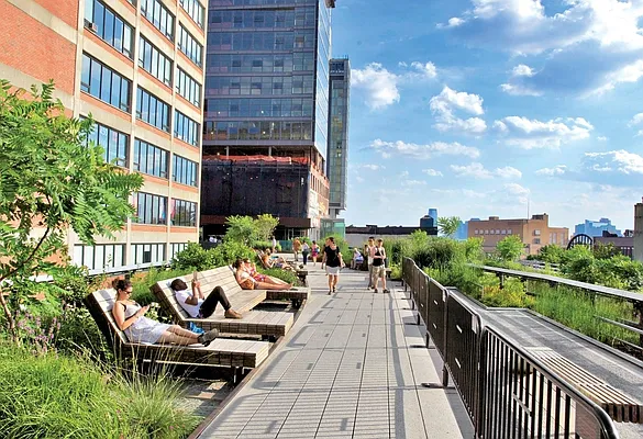 Rented by Douglas Elliman | media 15