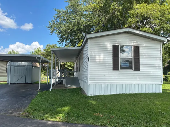 38 Worthington Dr, Belleville, IL 62221
