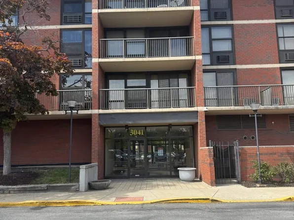 3041 S Michigan Ave Unit 106, Chicago, IL 60616