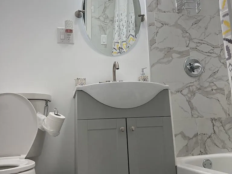 508 Elm St #2R — Photo 25