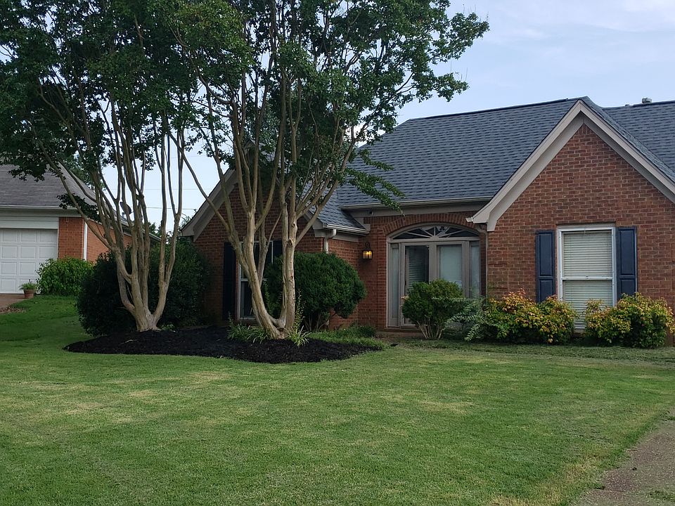 1st image of 8675 Leaf Manor Cv