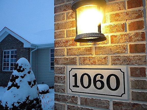 2nd image of 1060 Wils Woods