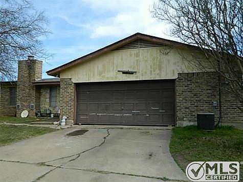 3rd image of 8025 County Road 518