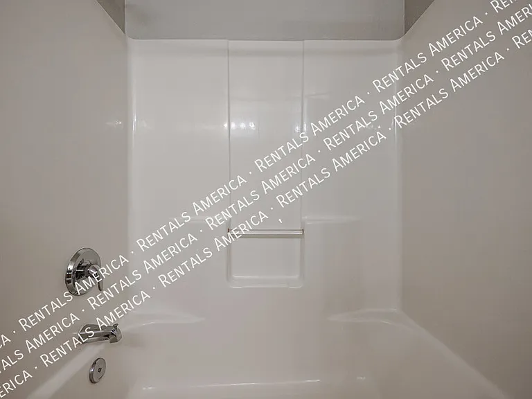 1155 E Winchester Pl — Photo 29