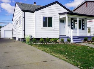 25247 Lehner St, Roseville, MI 48066