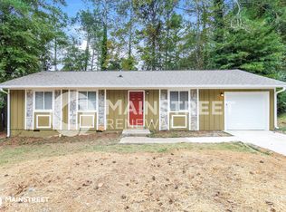 6112 Christi Dr, Lithonia, GA 30058