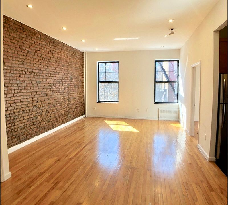 1st image of 21 W 8th St APT 2
