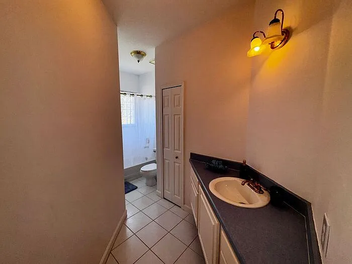7200 Bay Club Way — Photo 35