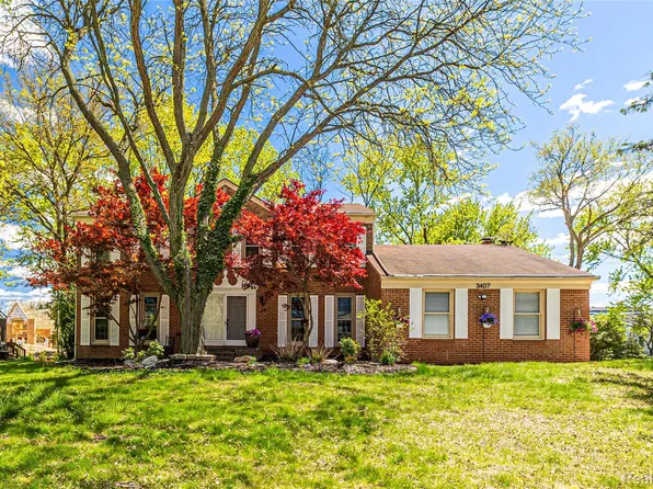 3407 Buckingham Trl, West Bloomfield, MI 48323