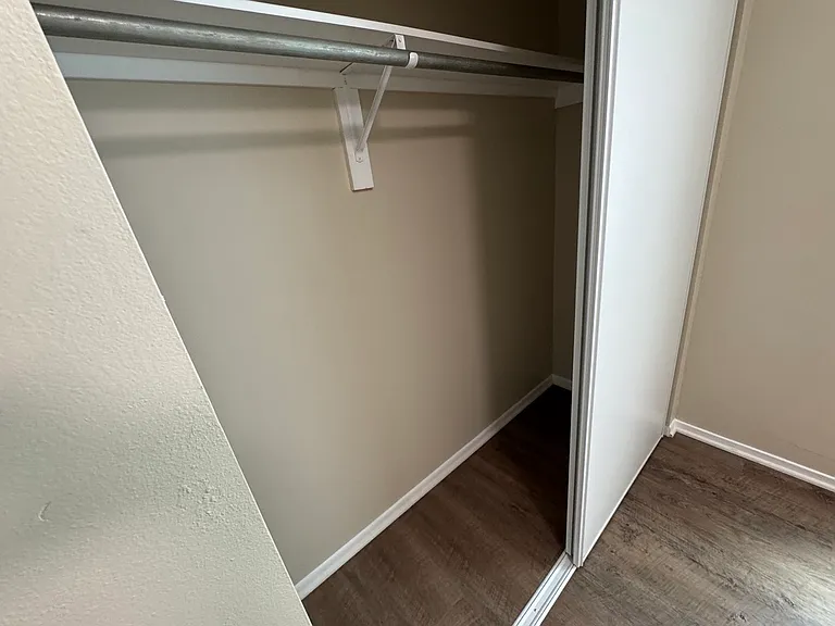 6842 Morella Ave #3 — Photo 33