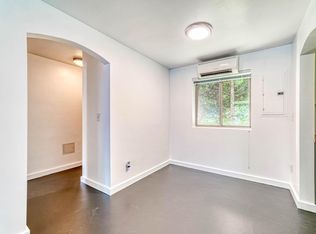12 Sunset Dr #1A, Alexandria, VA 22301