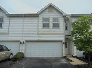597 Bridle Ct, Lakemoor, IL 60051